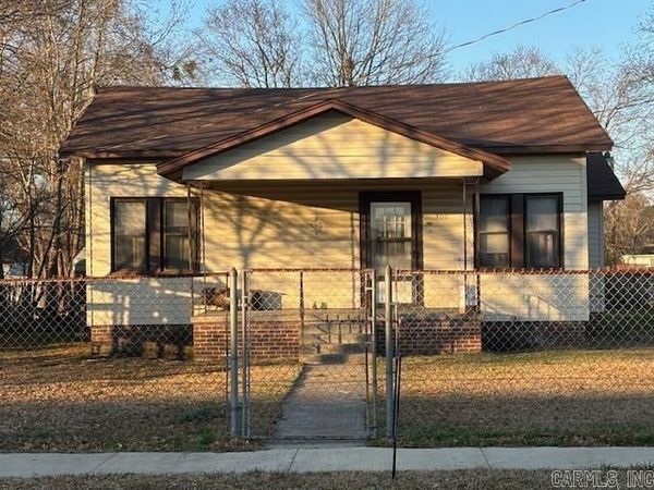 300 W 7th Street, Smackover, AR 71762