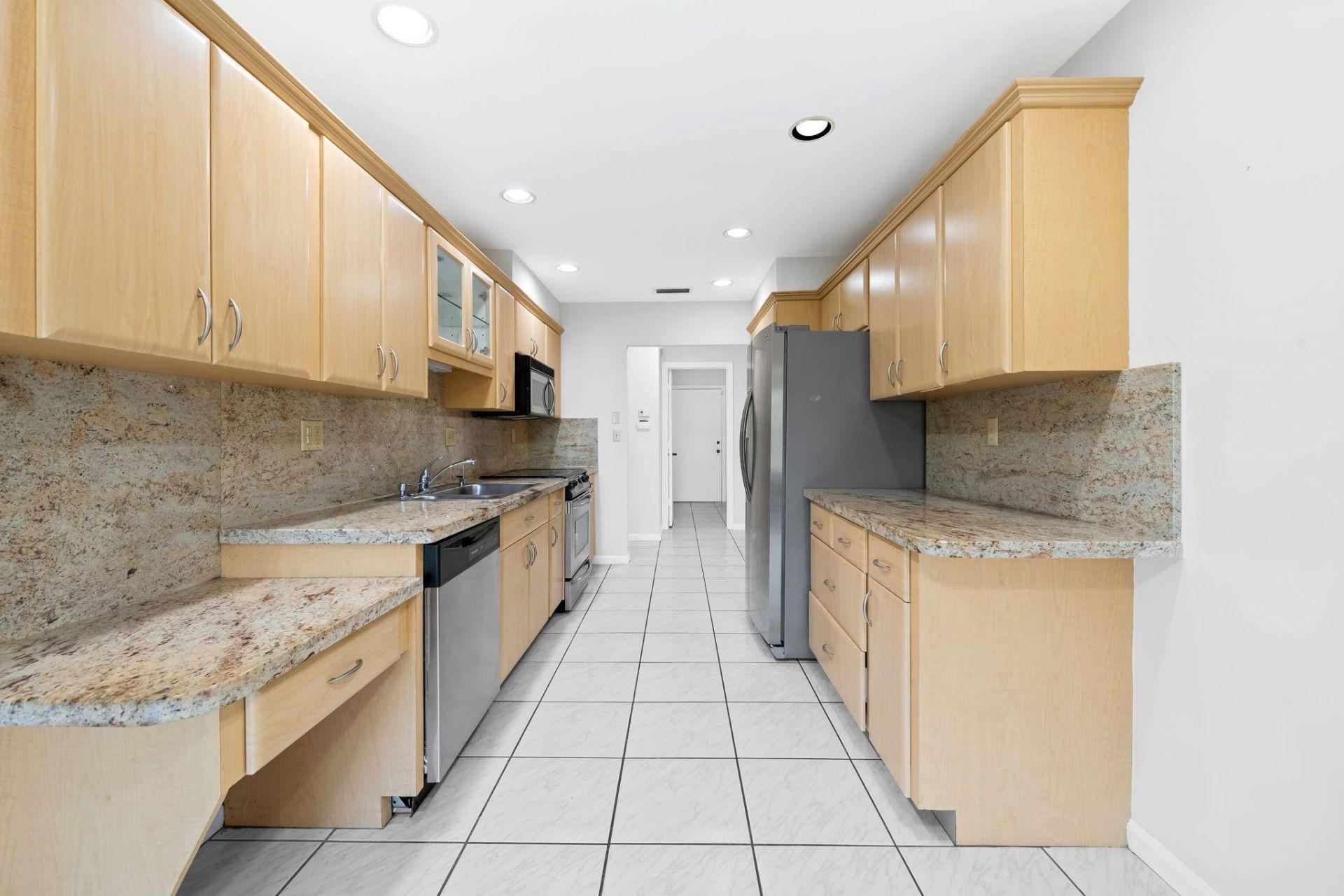 6053 Petaluma Drive, Boca Raton, FL 33433 Photo