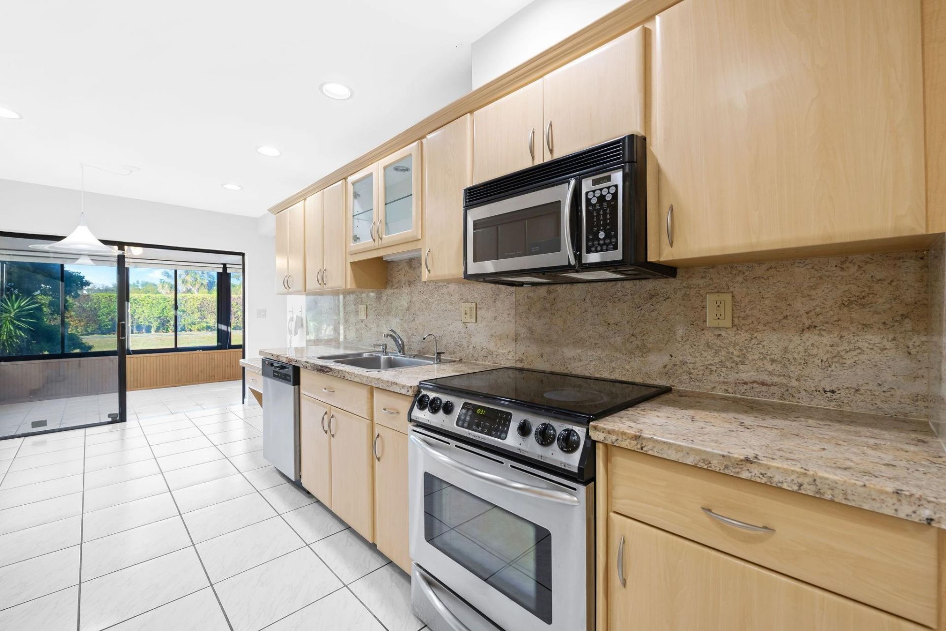 6053 Petaluma Drive, Boca Raton, FL 33433 Photo