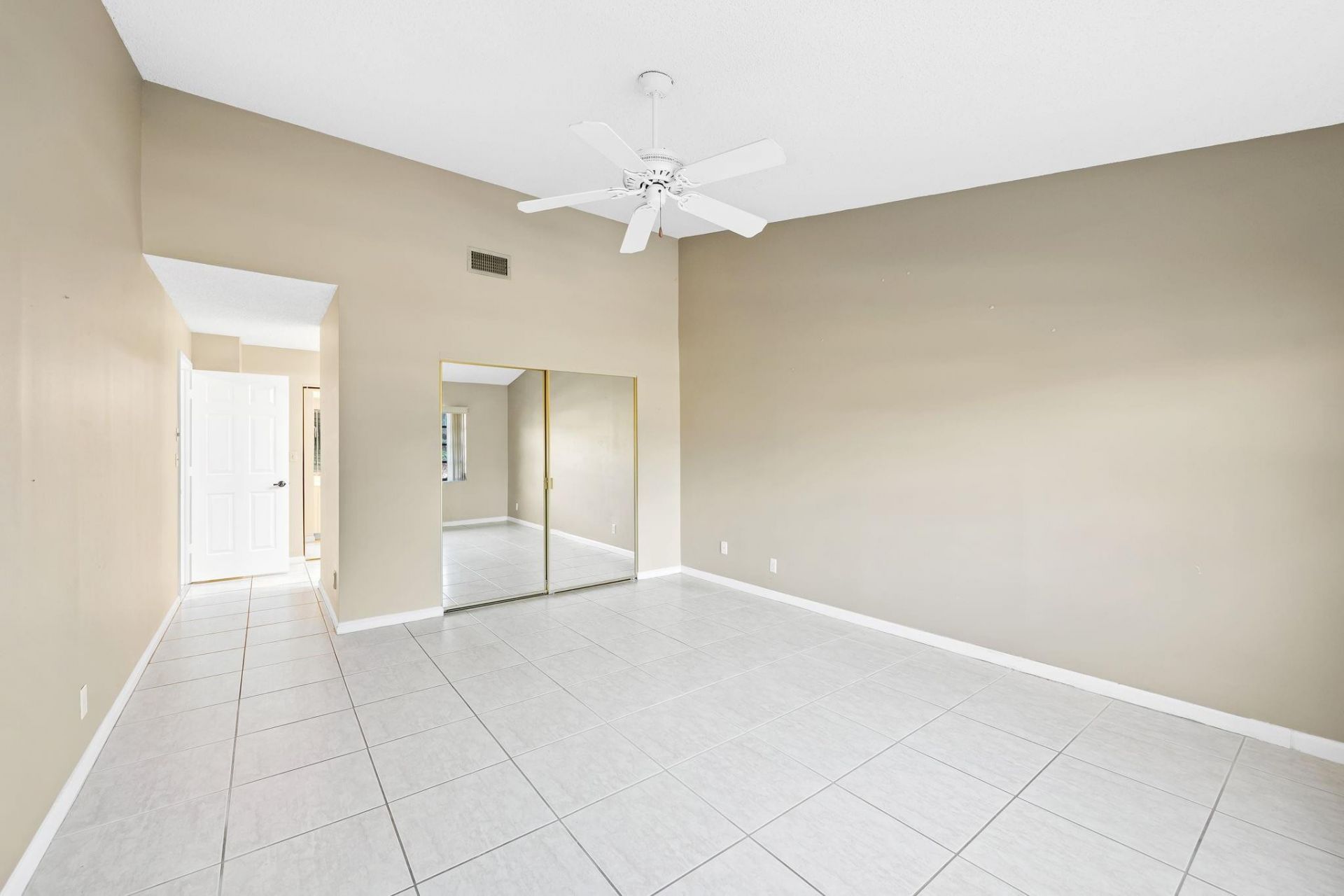 6053 Petaluma Drive, Boca Raton, FL 33433 Photo