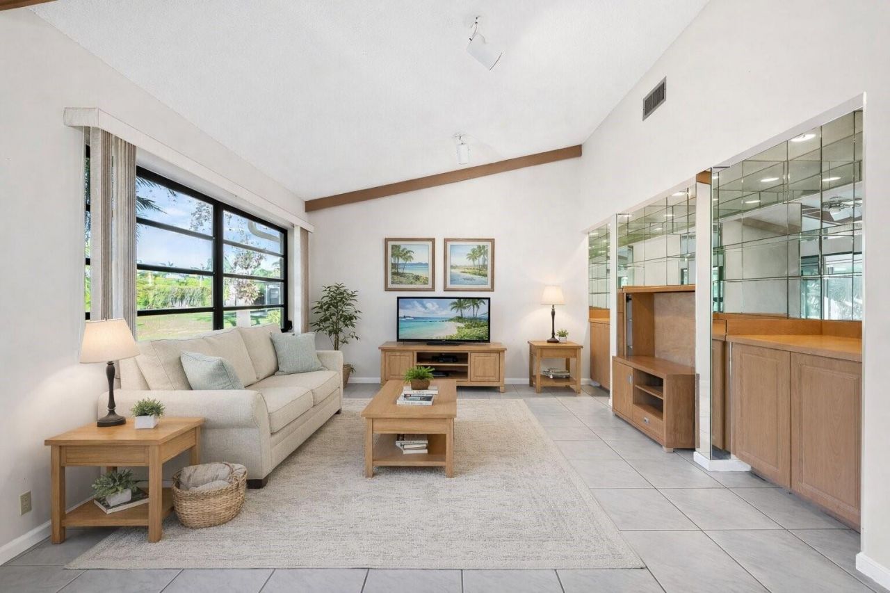 6053 Petaluma Drive, Boca Raton, FL 33433 Photo