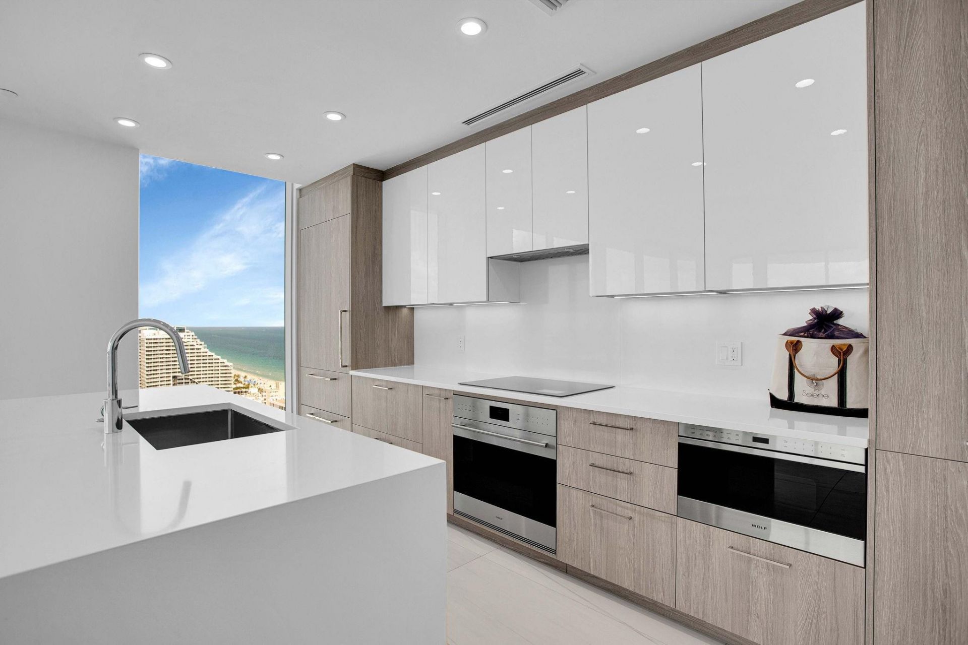 153 N Seabreeze Boulevard, Unit 2504-S, Fort Lauderdale, FL 33304 Photo