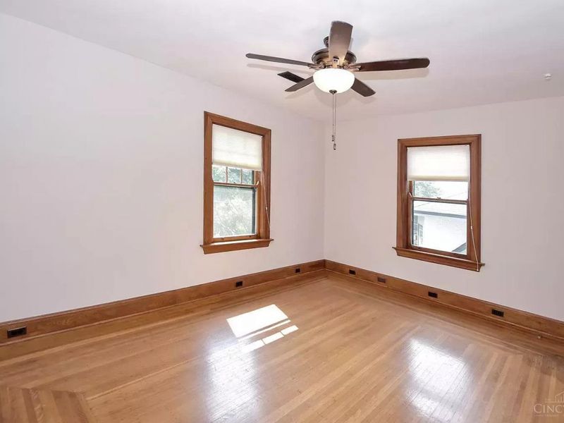 3565 Saint Charles Place, Cincinnati, OH 45208 Photo 10