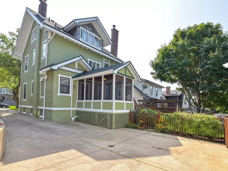 3565 Saint Charles Place, Cincinnati, OH 45208 Photo 23