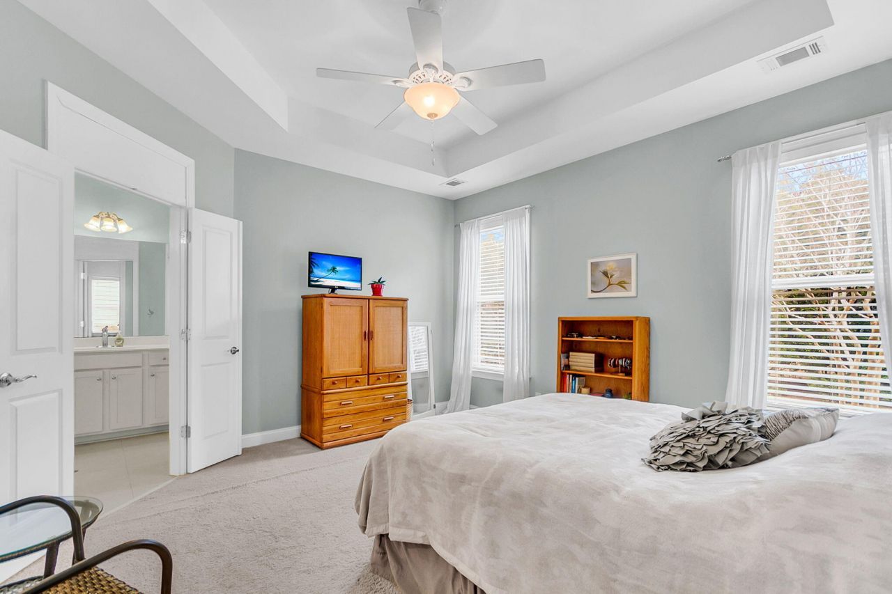 2004 Redback Drive Photo 18