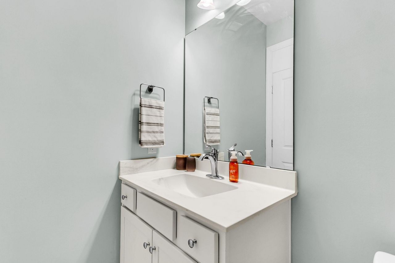 2004 Redback Drive Photo 24