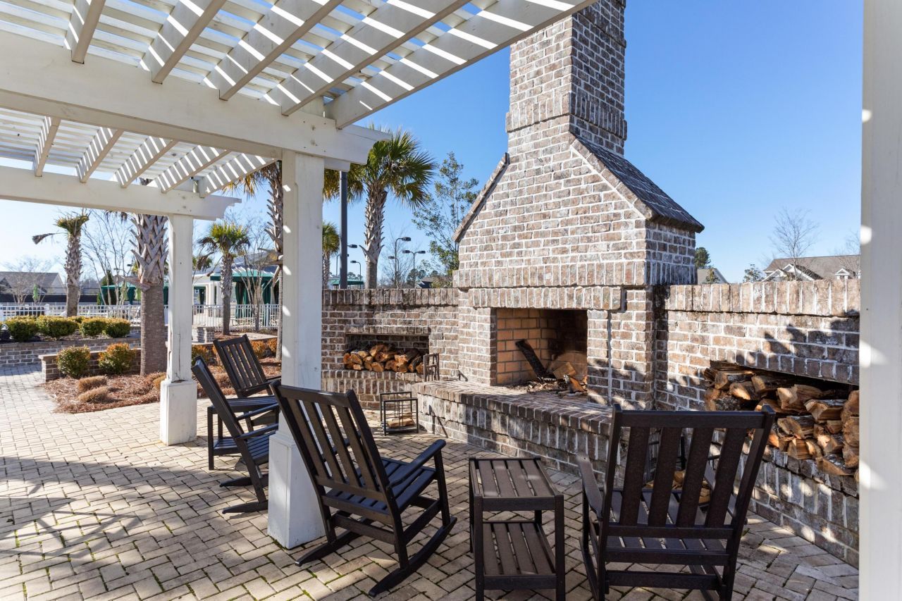 2004 Redback Drive Photo 33