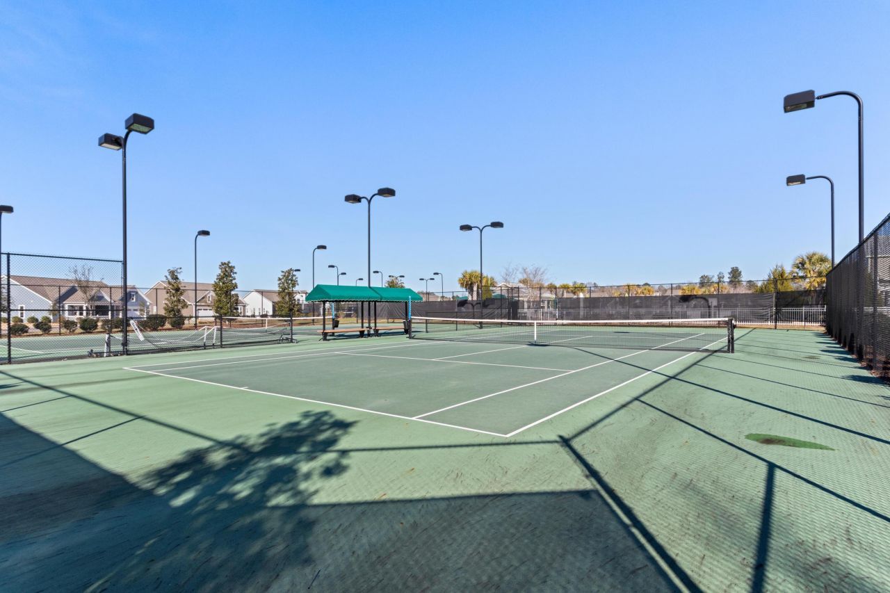 2004 Redback Drive Photo 35