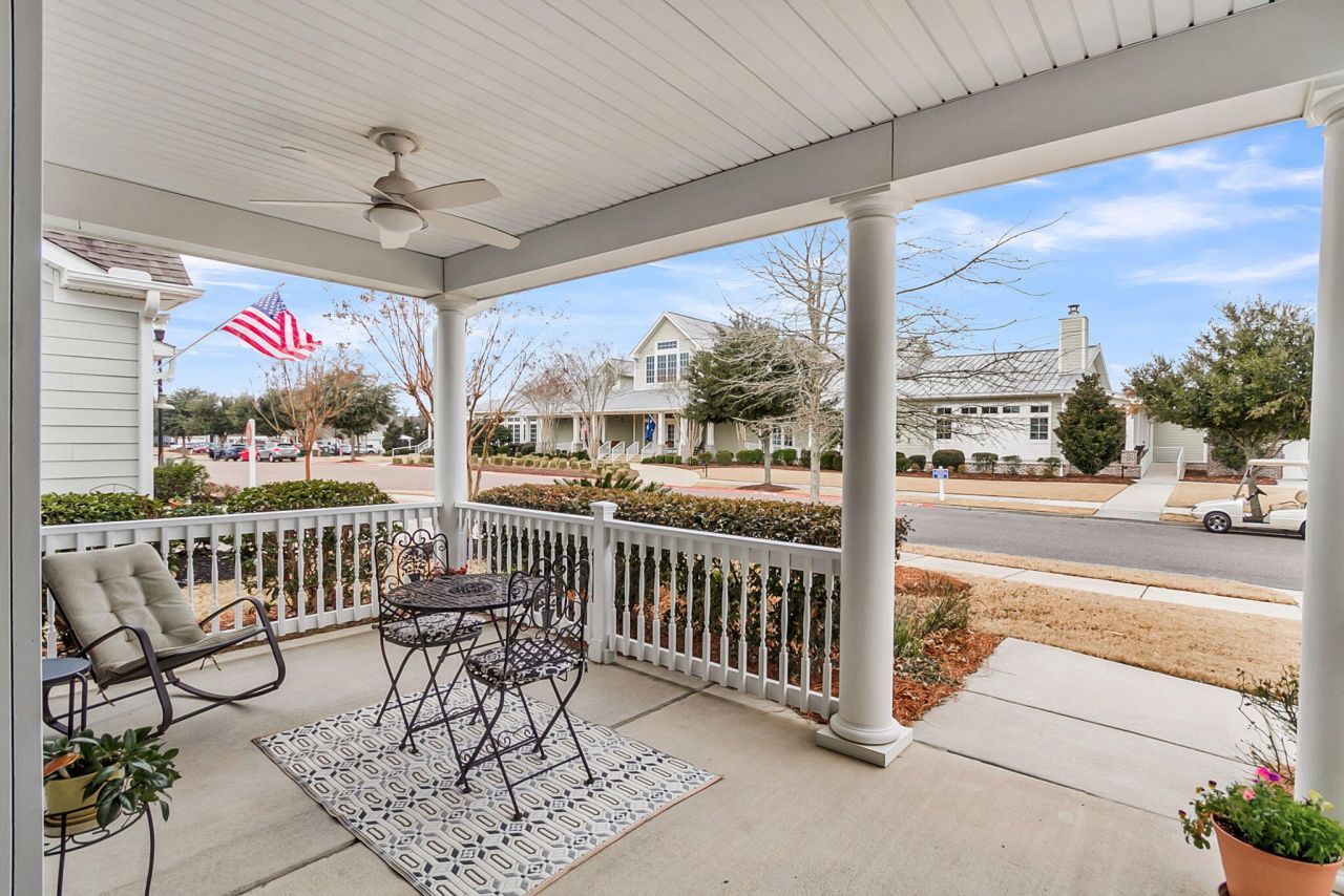 2004 Redback Drive Photo 4