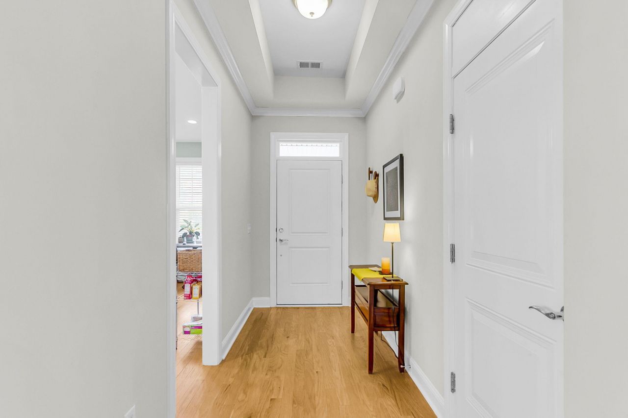 2004 Redback Drive Photo 9