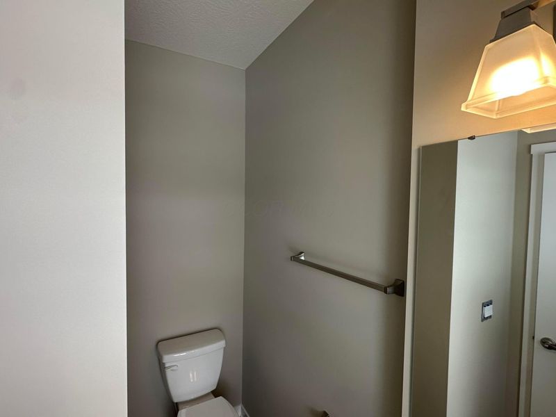 4004 Chickasaw Drive , Grove City, OH 43123 Photo 14