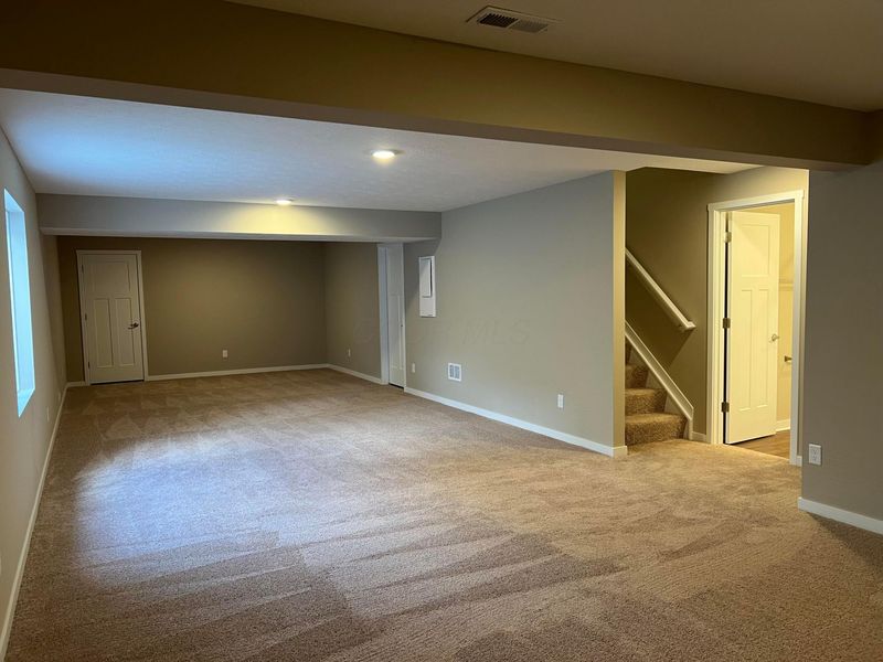 4004 Chickasaw Drive, Grove City, OH 43123 Photo 32