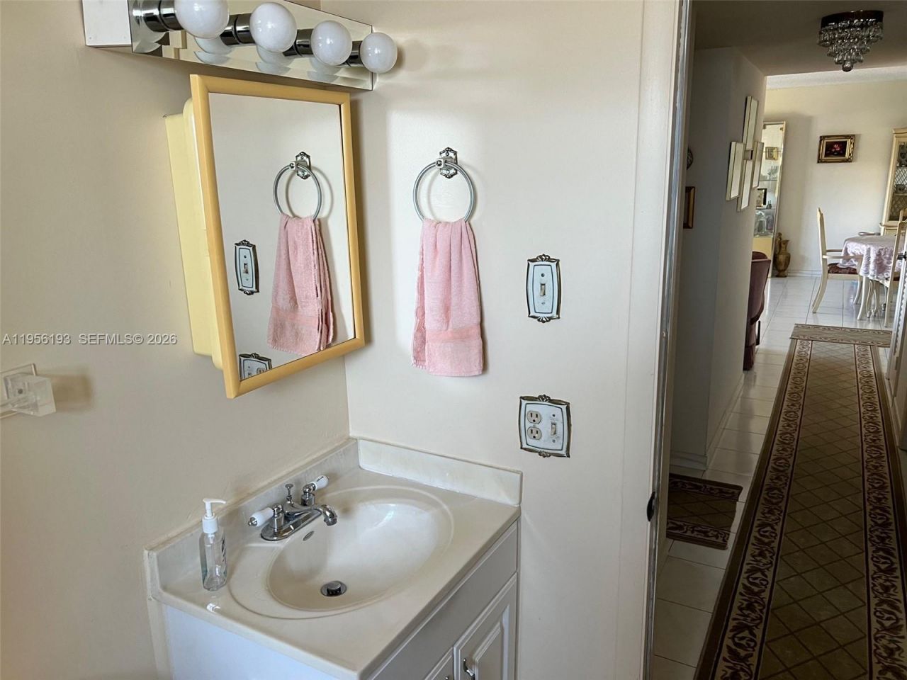 1720 Jefferson St, Unit 410, Hollywood, FL 33020 Photo