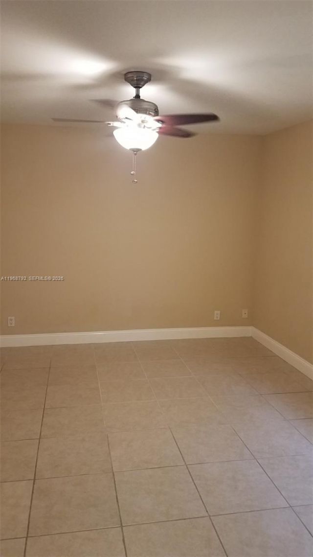 3450 N Pinewalk Dr N, Unit 418, Margate, FL 33063 Photo