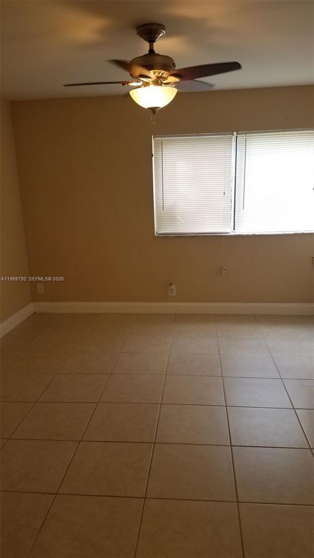 3450 N Pinewalk Dr N, Unit 418, Margate, FL 33063 Photo