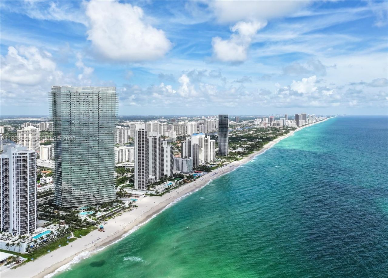 18975 Collins Ave, Unit 4502, Sunny Isles Beach, FL 33160 Photo