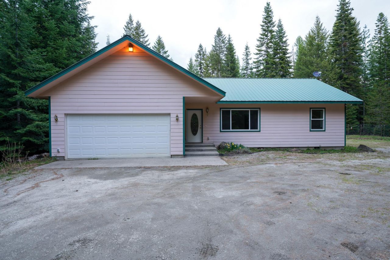 1132 Gregg's Rd, Newport, WA 99156 Main Photo