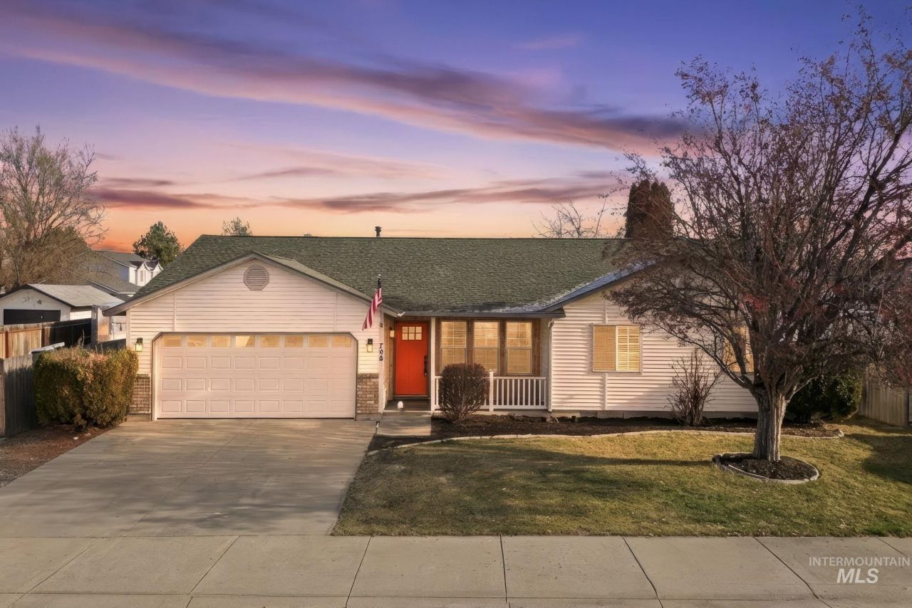 708 N Brownfield Dr, Meridian, ID 83642 Main Photo