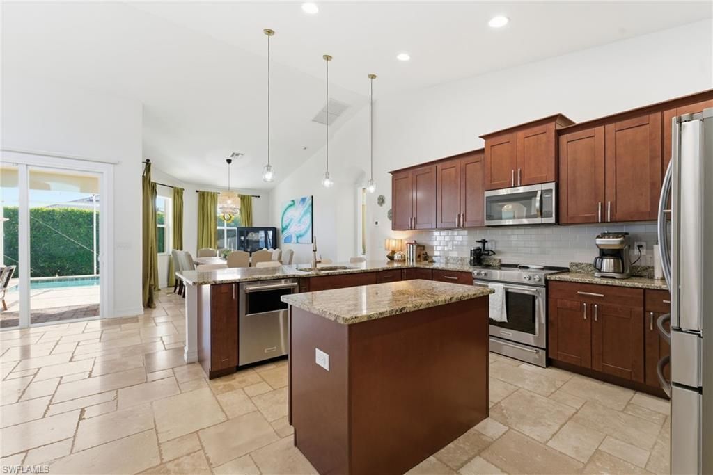 3905 Agualinda Blvd, Cape Coral, FL 33914 Photo