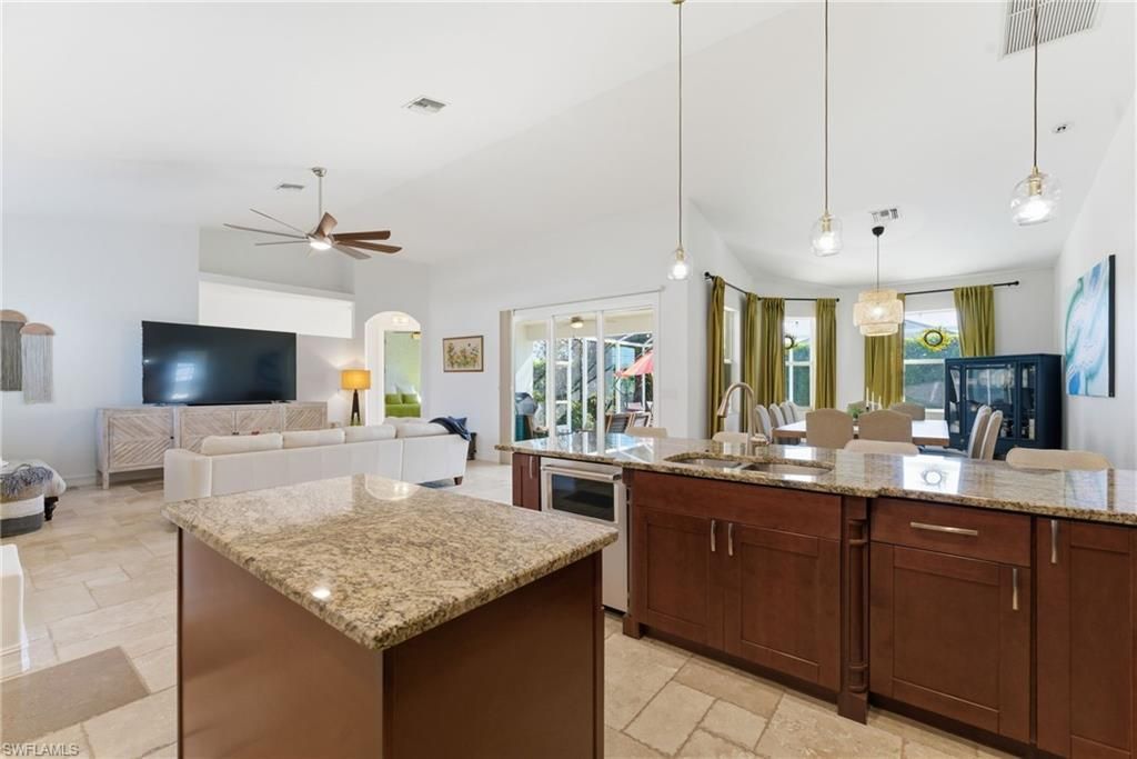3905 Agualinda Blvd, Cape Coral, FL 33914 Photo