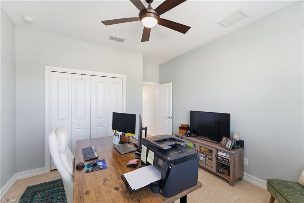 3905 Agualinda Blvd, Cape Coral, FL 33914 Photo