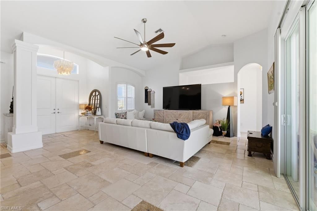 3905 Agualinda Blvd, Cape Coral, FL 33914 Photo