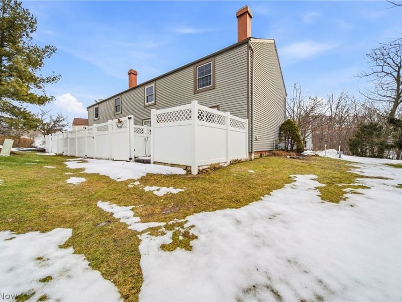 236 Regina Drive, Bedford, OH 44146 Photo 8