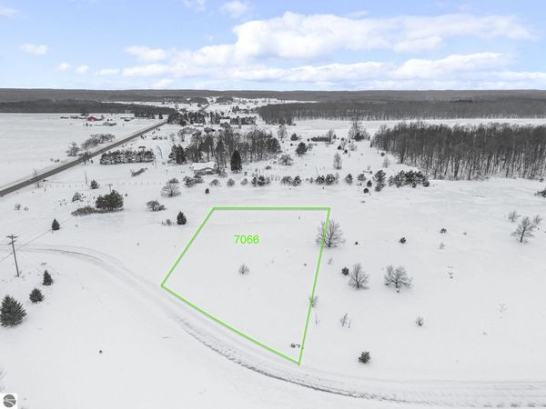 7066 Misty Lane, Lake Ann, MI 49650