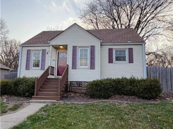 5210 Newton Street, Overland Park, KS 66202