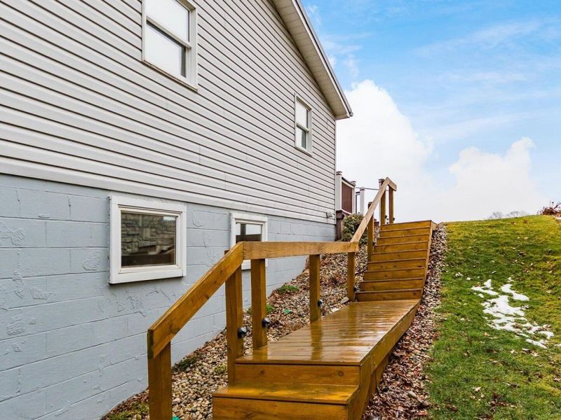 12730 West Bank Drive NE, Millersport, OH 43046 Photo 8