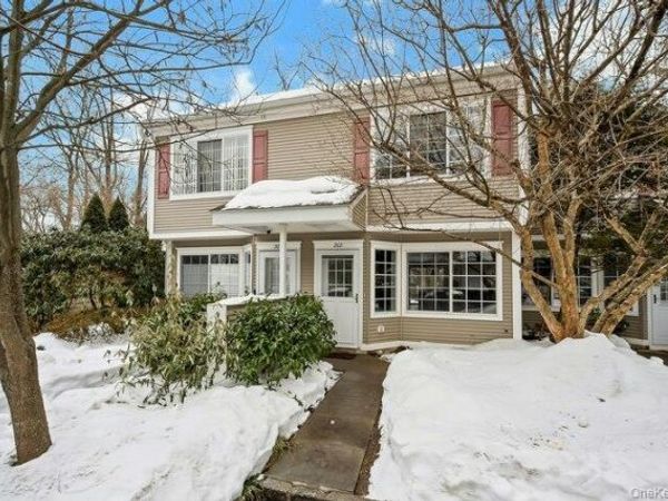 202 Park Ridge Lane, White Plains, NY 10603