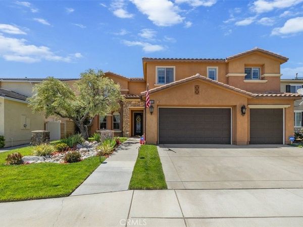 27323 Rose Mallow Lane, Canyon Country, CA 91387