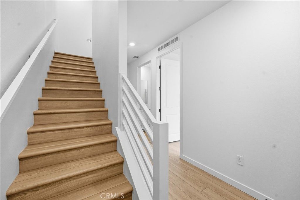 27329 Bear Creek Lane, Valencia, CA 91381 Main Photo