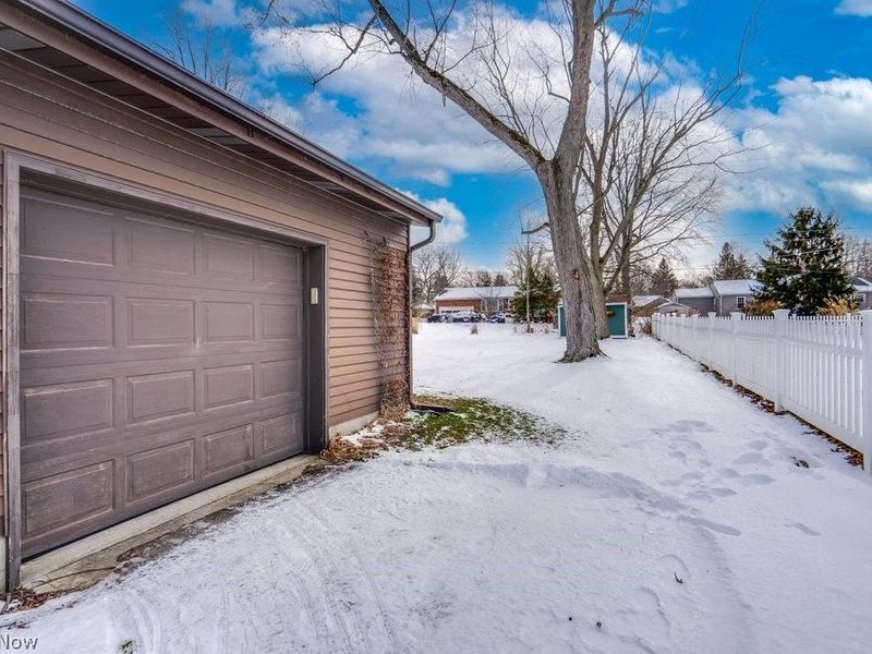 37518 Arlington Drive, Willoughby, OH 44094 Photo 3