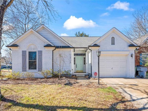 12112 Kempshott Court, Charlotte, NC 28273