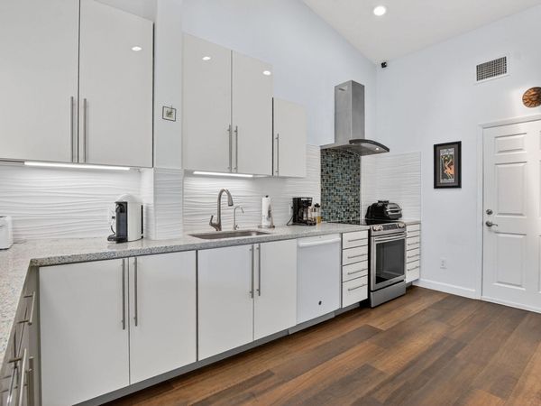 17227 Boca Club Boulevard, Unit 3, Boca Raton, FL 33487