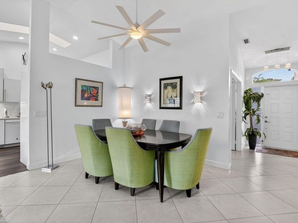 17227 Boca Club Boulevard, Unit 3, Boca Raton, FL 33487