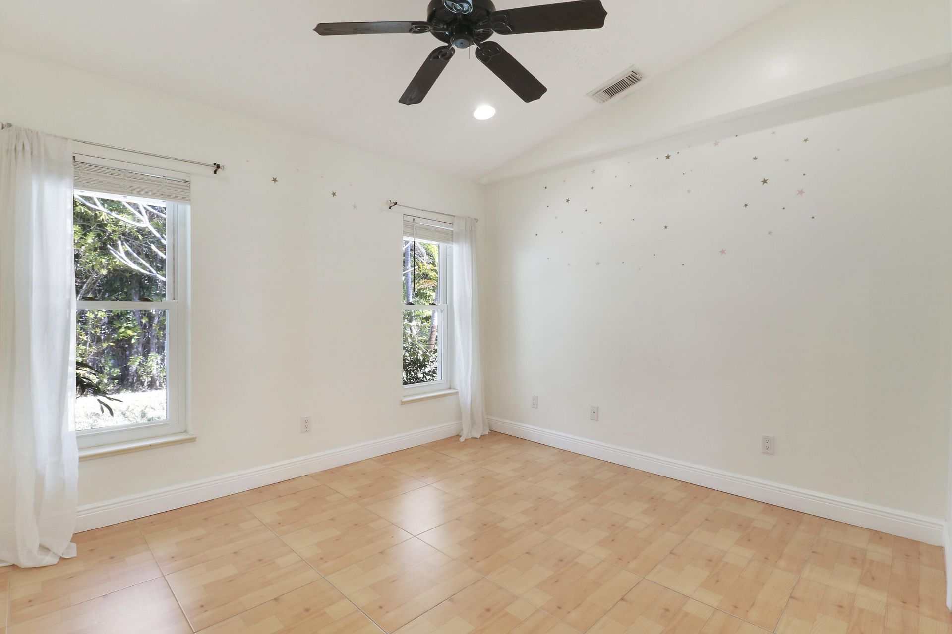 2610 SE Erickson Drive, Port Saint Lucie, FL 34984 Photo