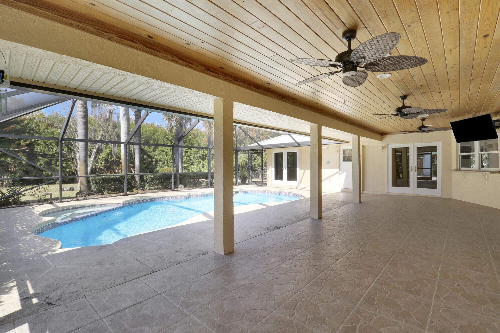 2610 SE Erickson Drive, Port Saint Lucie, FL 34984 Photo