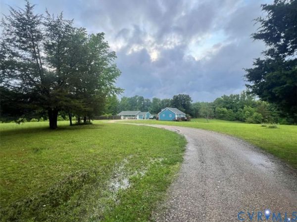 1151 Cartersville Rd, Cartersville, VA 23027