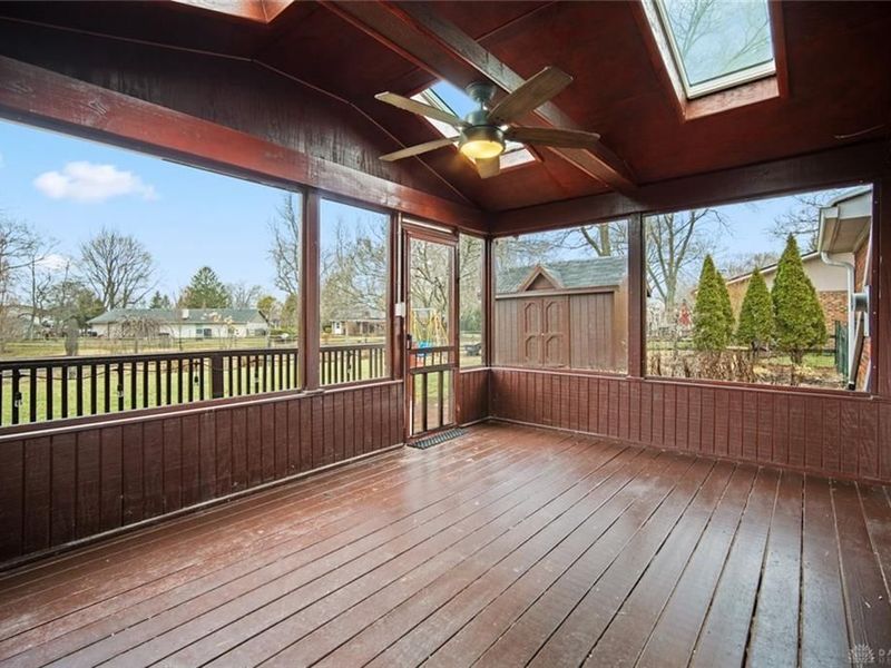 391 Roselake Drive, Dayton, OH 45458 Photo 37