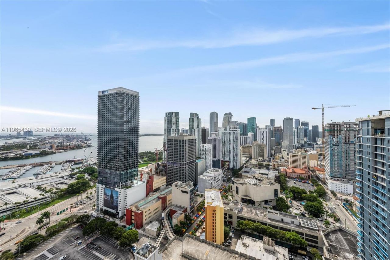 159 NE 6th St , Unit 3312, Miami, FL 33132 Photo