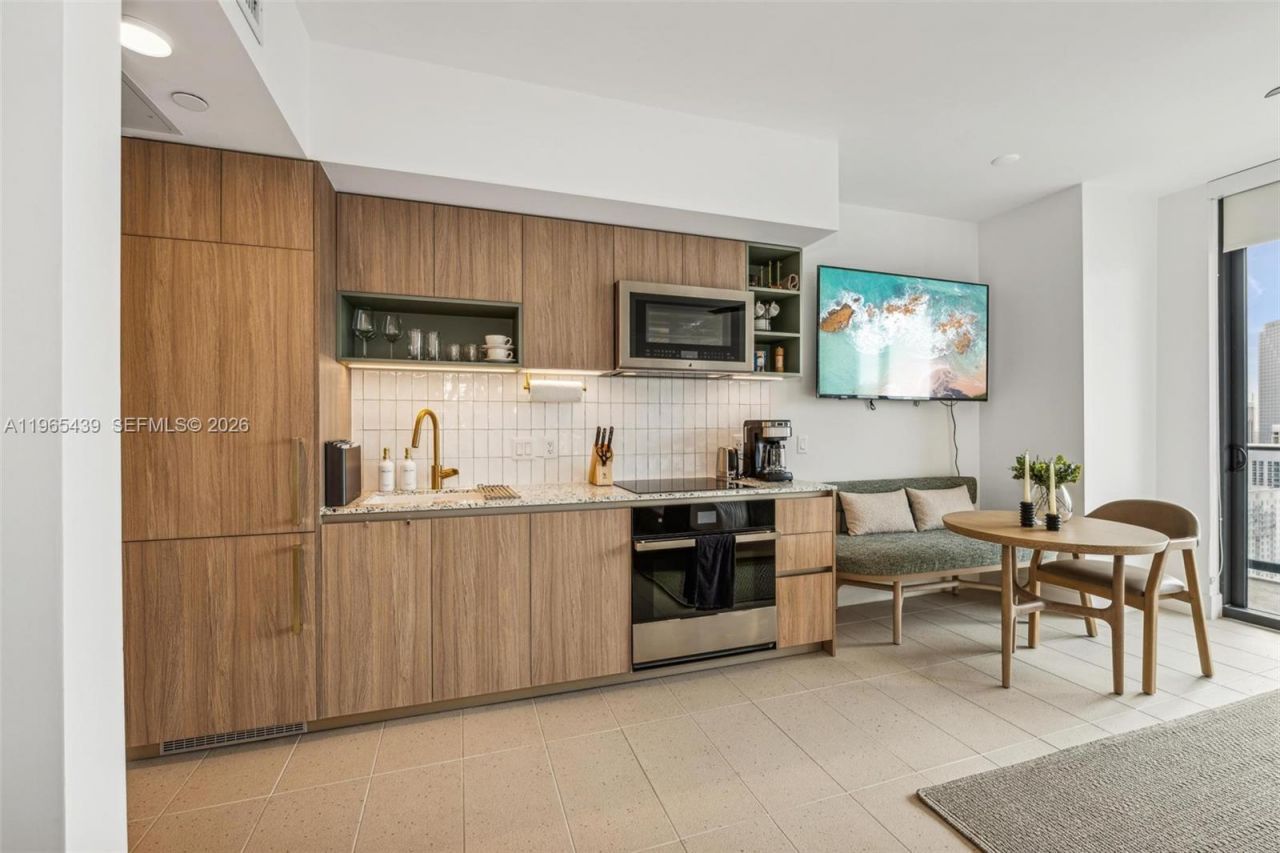 159 NE 6th St , Unit 3312, Miami, FL 33132 Photo