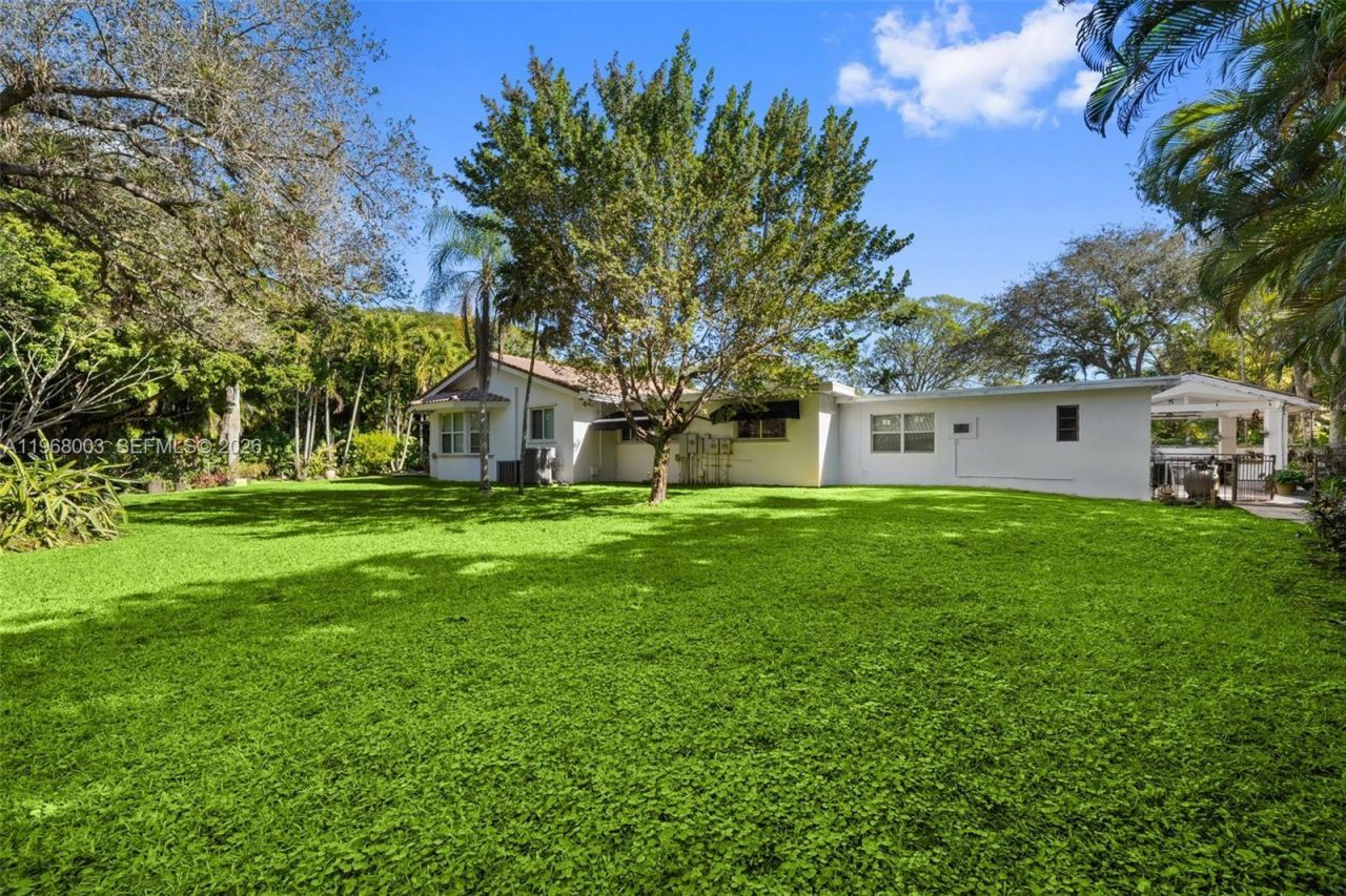 11220 SW 67th Ave , Pinecrest, FL 33156 Photo