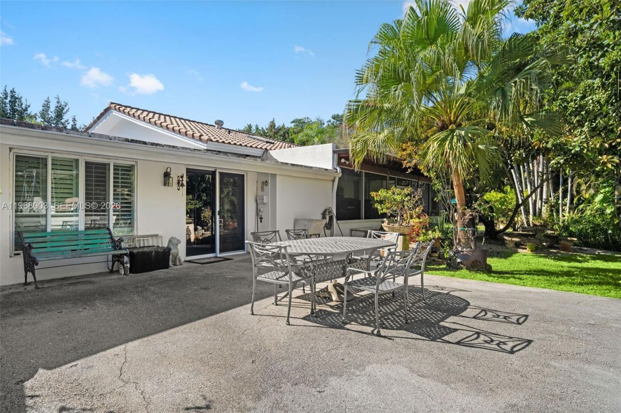 11220 SW 67th Ave , Pinecrest, FL 33156 Photo