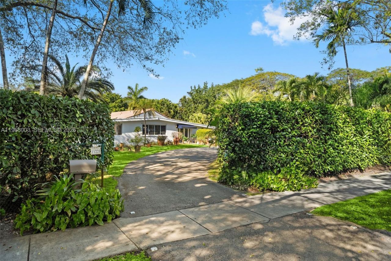 11220 SW 67th Ave , Pinecrest, FL 33156 Photo