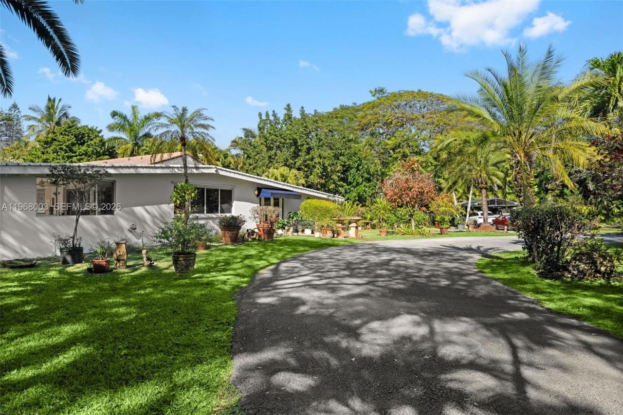 11220 SW 67th Ave , Pinecrest, FL 33156 Photo