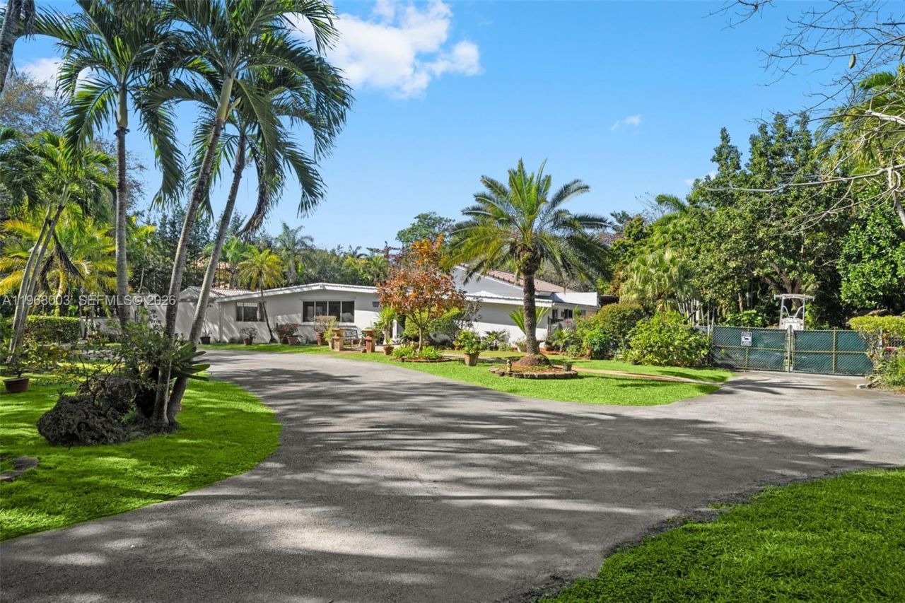 11220 SW 67th Ave , Pinecrest, FL 33156 Photo