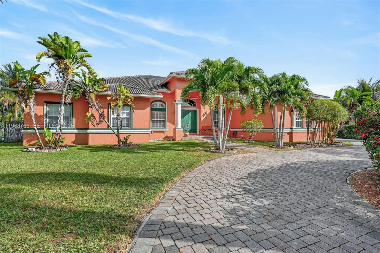 16741 SW 282nd St, Homestead, FL 33030 Main Photo