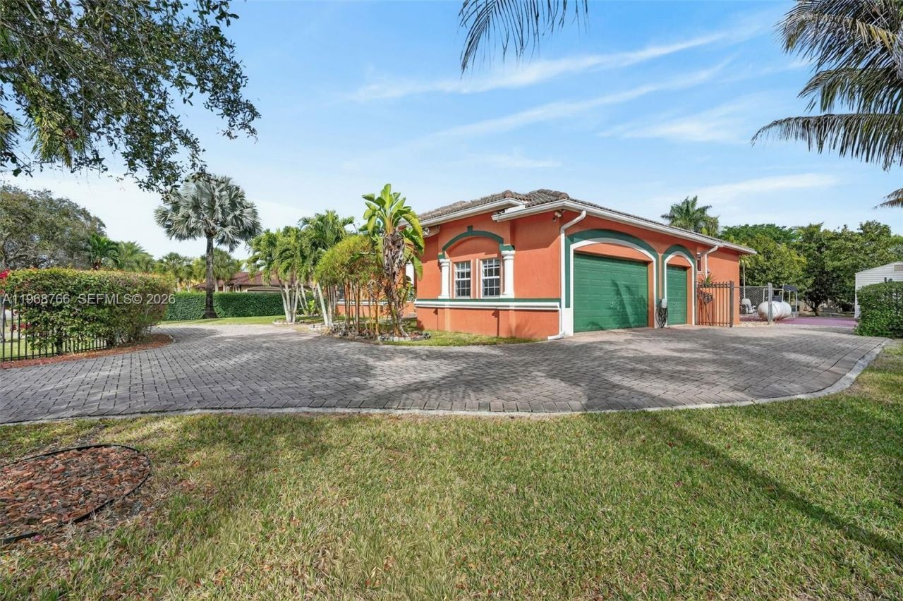 16741 SW 282nd St, Homestead, FL 33030 Photo
